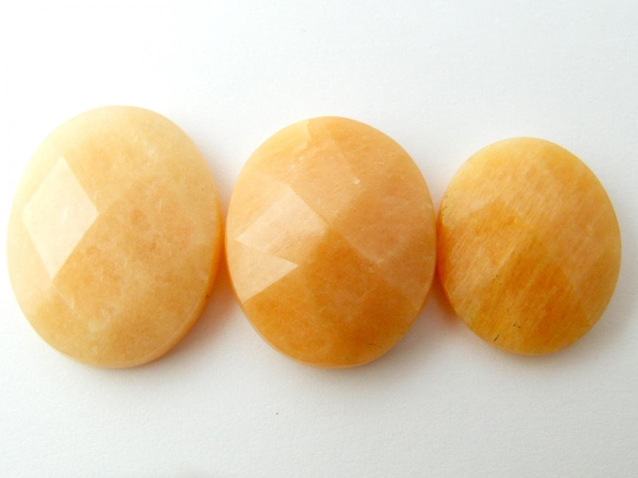 Kaboson drágakő